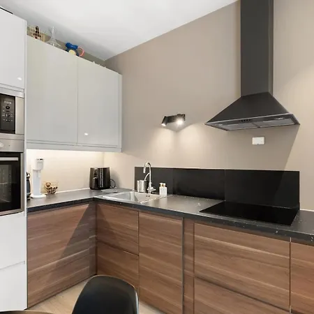 Inviting & Cozy Apartment *